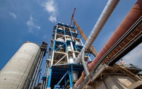 盾石建筑公司圓滿(mǎn)完成金隅冀東水泥銅川萬(wàn)噸線(xiàn)項(xiàng)目，科技創(chuàng)新與綠色能源雙翼齊飛