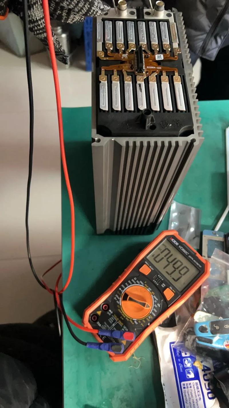 吉利博瑞48V輕混鋰電池虧電修復(fù)指南 從診斷到預(yù)防，輕松恢復(fù)電量